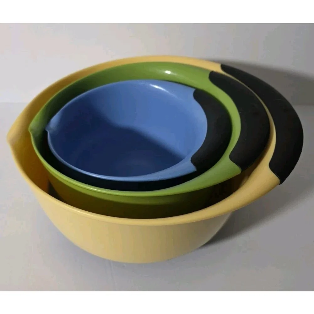 ​OXO Good Grip 3-Piece Mixing Bowl Set Non-Slip Base 1.5 QT 3 QT 5 QT Multicolor